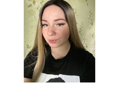 RoyaPaprika from LiveJasmin