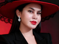 FoxiliciousRuby - shemale with brown hair webcam at LiveJasmin