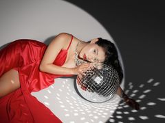 SabrinaBlossom - female with black hair and  small tits webcam at LiveJasmin