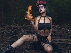 SamHazel - female with black hair webcam at LiveJasmin