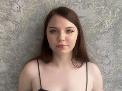 SamantaGlow - female with brown hair and  big tits webcam at LiveJasmin