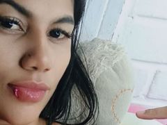 SamaraBles - female with black hair and  big tits webcam at LiveJasmin