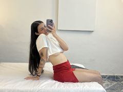 SammyWeet - female with brown hair and  big tits webcam at LiveJasmin