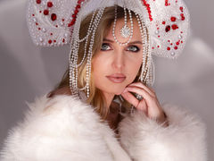 SandraGray - blond female webcam at LiveJasmin