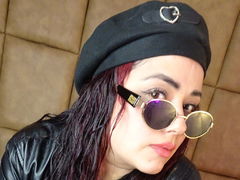 SandyGuzman from LiveJasmin