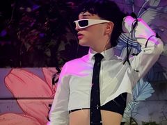 SantiBrats from LiveJasmin