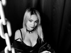 AnnaRoussel - blond female with  big tits webcam at LiveJasmin