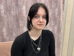 SaraLavy from LiveJasmin