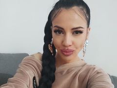 SaraMiriam - blond female with  small tits webcam at LiveJasmin