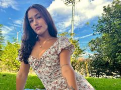 SaraZuleta from LiveJasmin