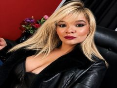 AnnaRoussel from LiveJasmin