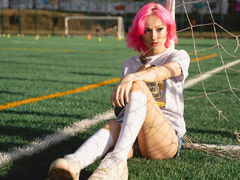 PaoRoman - female with brown hair webcam at LiveJasmin