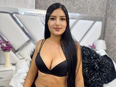 SaraiPrethel - female with black hair webcam at LiveJasmin