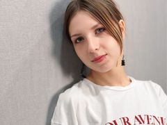 SariCroson from LiveJasmin