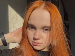 SariStorts from LiveJasmin