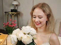 SashaGill - blond female webcam at LiveJasmin