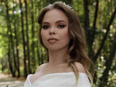 SatinSapphire - blond female webcam at LiveJasmin