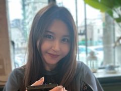 SatomiKJapan - female with black hair webcam at LiveJasmin