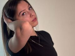 SaturninaForesta from LiveJasmin