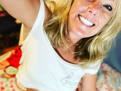 ScarletBraxton - blond female webcam at LiveJasmin