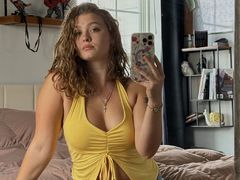 ScarlettValee - female webcam at LiveJasmin