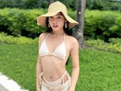 ScarletteSanchez - shemale with black hair webcam at LiveJasmin