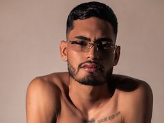 SebasCorrales from LiveJasmin