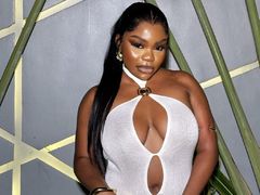 SeductressAnime - female with black hair and  big tits webcam at LiveJasmin