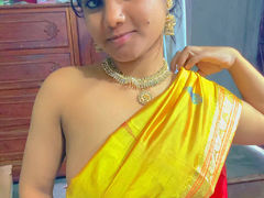 Sejuti - female with black hair and  big tits webcam at LiveJasmin