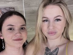 SelenaAndPansy from LiveJasmin