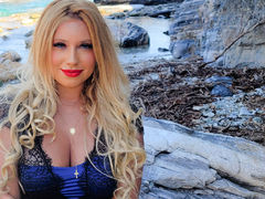 SelenaSkyler - blond female with  big tits webcam at LiveJasmin