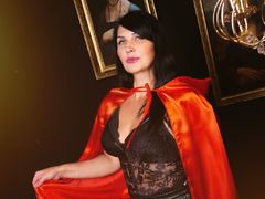 SeleneRavencourt - female with brown hair webcam at LiveJasmin