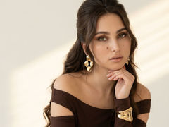 SelinOtis - female with brown hair and  big tits webcam at LiveJasmin