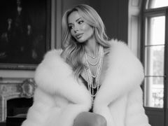 VanessaSun - blond female with  big tits webcam at LiveJasmin