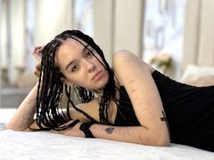 SerenaWeiss from LiveJasmin