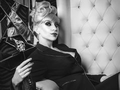 SHEZEL - blond female with  big tits webcam at LiveJasmin