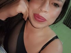 SharyDjas from LiveJasmin