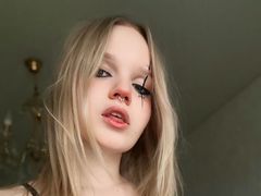 SheenaCurington from LiveJasmin