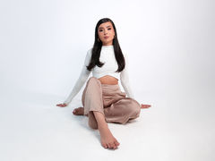 Shennoa from LiveJasmin