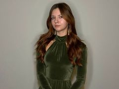 SheronMatot - female with brown hair webcam at LiveJasmin