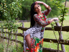 IndianShia - female with black hair webcam at LiveJasmin