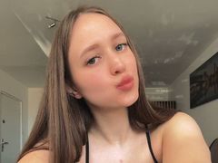 ShirleyRoss - female with brown hair and  big tits webcam at LiveJasmin