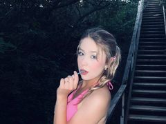 ShonaThommarson from LiveJasmin