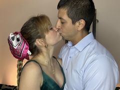 SiellaAndKosta from LiveJasmin