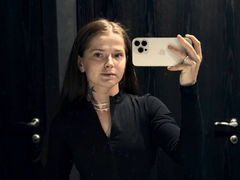 SilvaNayee - female with brown hair webcam at LiveJasmin