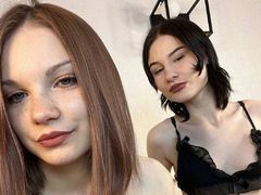 SilviaAndEdyt from LiveJasmin