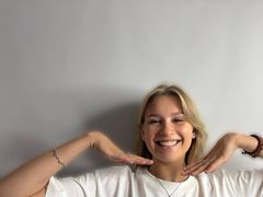 SiniGutmin from LiveJasmin
