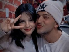 SkylarAndTylor - couple webcam at LiveJasmin