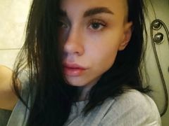 Snejinka from LiveJasmin
