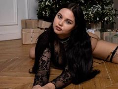 SofiLunel - female with black hair and  big tits webcam at LiveJasmin